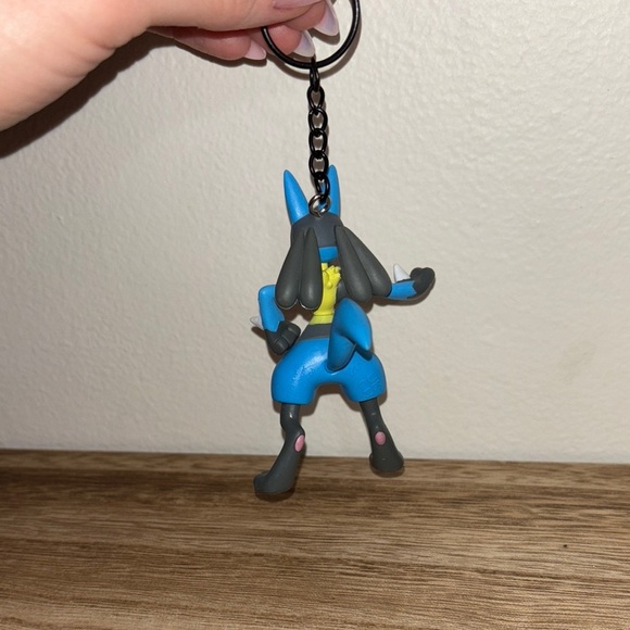 S.H.Figuarts Lucario keychain - Picture 3 of 7